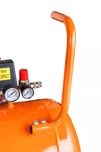 Neo Tools Kompresszor 150L, 10bar, 330L/perc, 2 csatlakozó, 2 nyomásmérő, olajkenésű