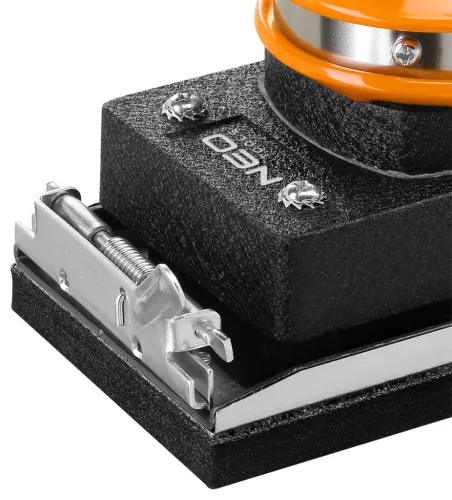 Neo Tools Pneumatikus rezgőcsiszoló, 89x165mm