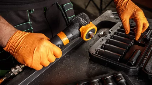 Neo Tools Pneumatikus sarok-ütvecsavarozó, 1/2", 500 Nm