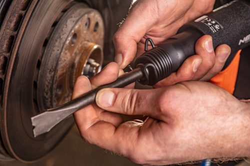 Neo Tools Rögzítőrugó pneumatikus vésőkalapácshoz 2db