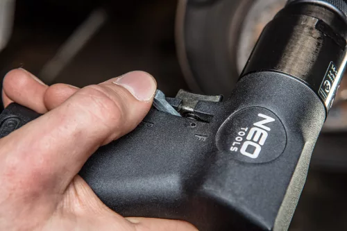 Neo Tools Pneumatikus fúrógép, 10mm, 1800rpm, irányváltó