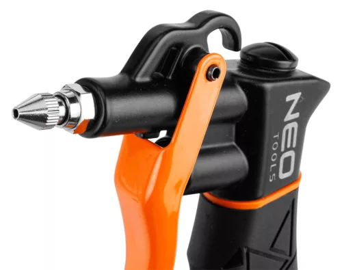 Neo Tools Pneumatikus lefúvópisztoly, nagy teljesítményű, cserélhető fejekkel