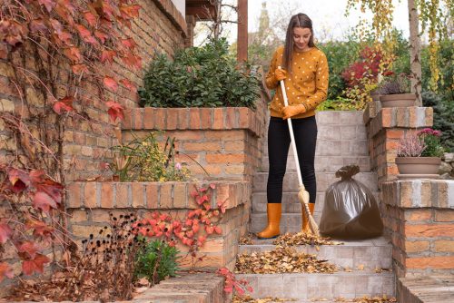 Neo Tools Szemeteszsák 60l, 60x70cm, barna, erősített, vastagság:35mic, 10db