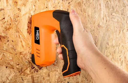 Neo Tools Akkus tűzőgép 4V, USB töltő, J/53