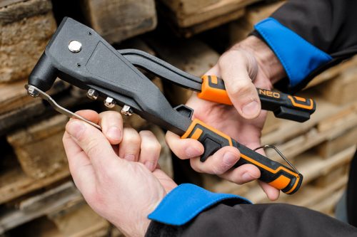 Neo Tools Popszegecshúzó, erősített, acél és alumínium szegecsekhez 2,4/3,2/4,0/4,8 mm