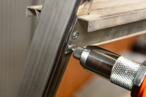 Neo Tools Popszegecshúzó 2 karos, egyenes, alu és acél szegecsekhez, 3.2-6.4mm-ig