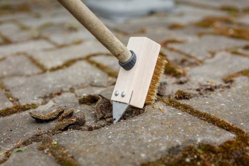 Neo Tools Drótkefe térkőtisztításhoz, fugakaparó pengével