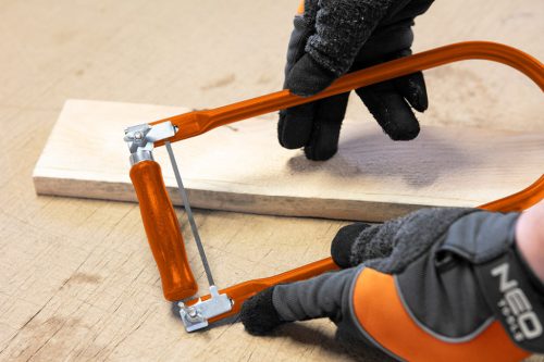 Neo Tools Lombfűrész, 140-300mm, fém keret, fa nyéllel