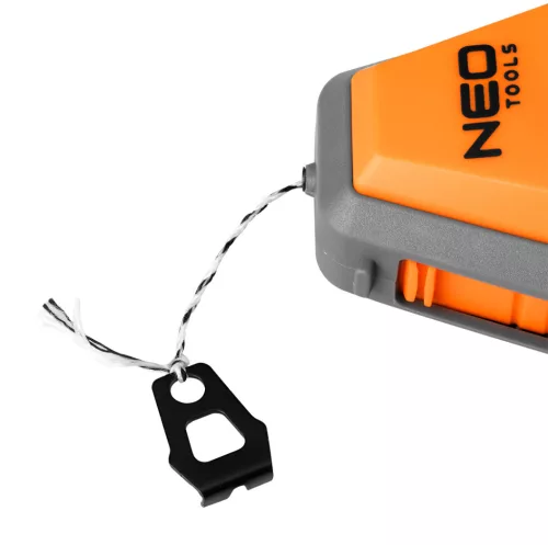 Neo Tools Kicsapózsinór + festék, műanyag házas, 30m, 1:3-as gyorsítóáttétel a zsinór visszatekeréshez, piros porfesték