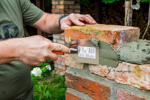 Neo Tools Gipszkanál 100mm, kétkomponensű markolat