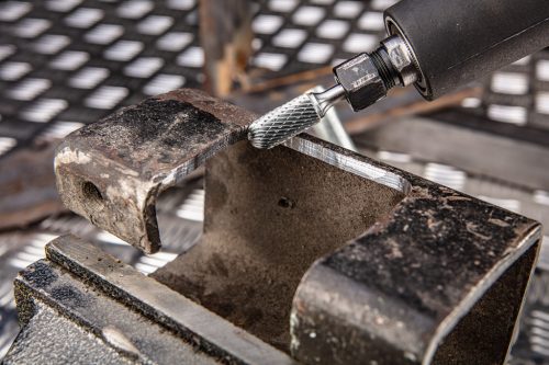 Graphite turbómaró keményfém hengeres, élletöréssel 12x25x6 C típus