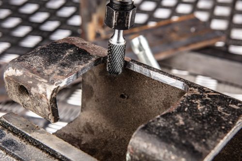 Graphite turbómaró keményfém hengeres, élletöréssel 12x25x6 C típus