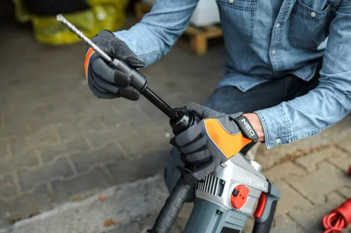 Graphite SDS-Max/SDS-Plus adapter