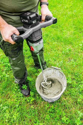 Graphite Keverőszár rúd Keverőkar, 2xM14 külső menet, teljes hossz 380mm, acél, horganyzott