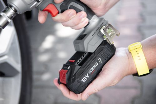 Graphite Akkumulátor 18V/4Ah, Boost Up, Energy+ (18V)