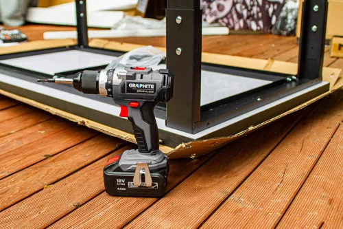 Graphite Akkus ütvecsavarozó 1/4"(bit, hatszög) táskában, 180Nm Energy+ (18V) akkuval töltővel