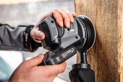 Graphite Akkus excentercsiszoló alapgép 125mm Energy+ (18V) (akku és töltő nélkül)