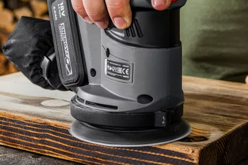 Graphite Akkus excentercsiszoló alapgép 125mm Energy+ (18V) (akku és töltő nélkül)