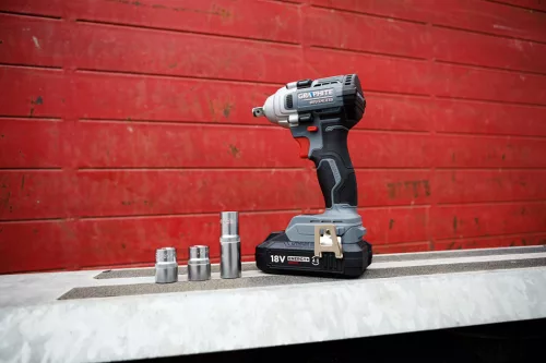 Graphite Akkus szénkefementes ütvecsavarozó alapgép 1/2"(négyszög) 330Nm Energy+ (18V) (akku és töltő nélkül)