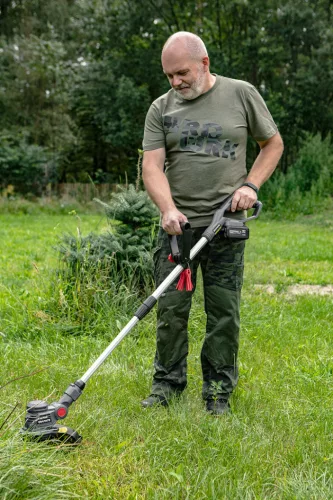 Graphite Akkus fűkasza, fűszegélynyíró alapgép műanyag késes 254mm, Energy+ (18V) (akku és töltő nélkül)