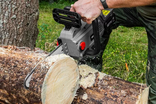 Graphite Akkus láncfűrész alapgép 250mm Energy+ (18V) (akku és töltő nélkül)