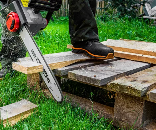 Graphite Akkus láncfűrész alapgép 250mm Energy+ (18V) (akku és töltő nélkül)