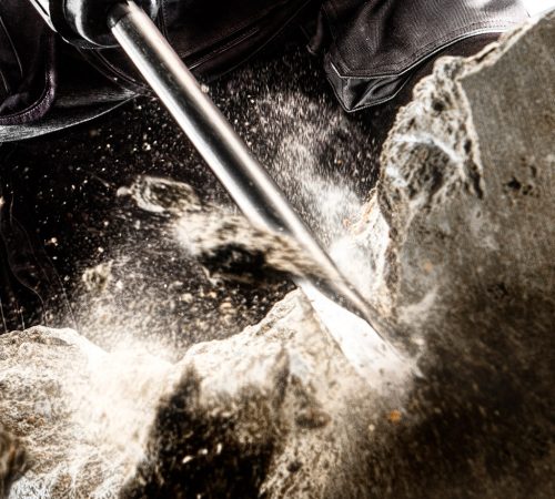 Graphite Bontókalapács, HEX hatszög befogás, 1700W, 45J, 30mm, kofferben