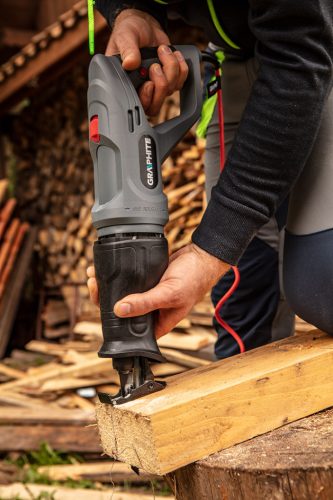 Graphite Orrfűrész 900W