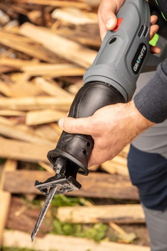 Graphite Orrfűrész 900W