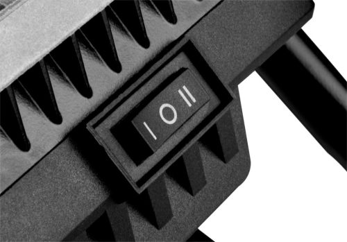 Graphite Akkus reflektor, talpas, 2000 lumen LED, Energy+ (18V) (akku és töltő nélkül)