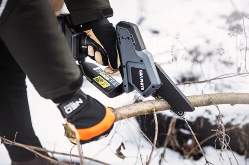 Graphite Akkus mini láncfűrész alapgép 100mm Energy+ (18V) (akku és töltő nélkül)