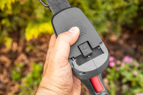 Graphite Akkus fűszegély-, sövénnyíró és talajlazító alapgép Energy+ (18V) (akku és töltő nélkül)