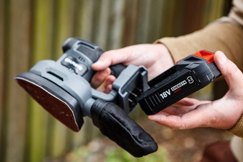 Graphite Akkus szénkefementes deltacsiszoló alapgép, Energy+ (18V) (akku és töltő nélkül)