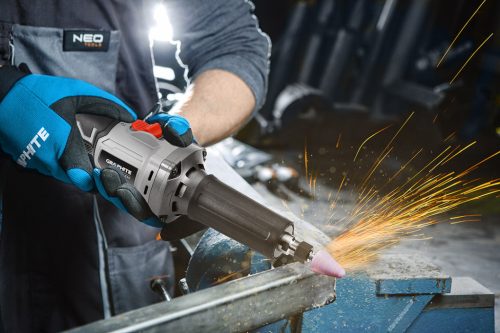 Graphite Akkus szénkefementes egyenescsiszoló alapgép, Energy+ (18V) (akku és töltő nélkül)