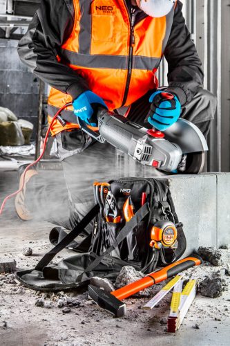 Graphite Sarokcsiszoló 230mm 2600W