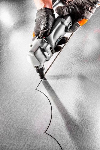 Graphite Folyamatos lemezlyukasztó kofferben 500W