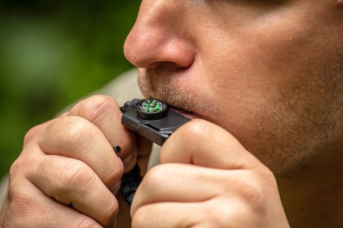 Neo Tools Túlélő készlet 3db, fejlámpa, 5 az 1-ben túlélő karkötő, összecsukható kés