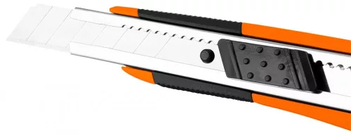 Neo Tools pvc vágókés 18mm fémbetétes, tördelhető pengés