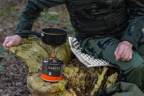 Neo Tools Összecsukható kemping ülőalátét, víz és hőszigetelő, 40x30cm