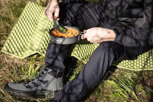 Neo Tools Hálózsák alátét, XPE+alu, 185x56cm, hőszigetelő