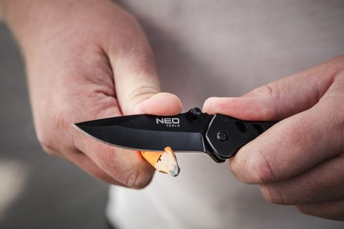 Neo Tools Összecsukható kés, 90mm-es penge, többcélú felhasználásra