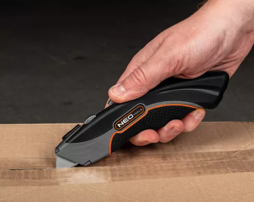 Neo Tools Trapézpengés kés, fémházas  6db kampós és trapéz pengével