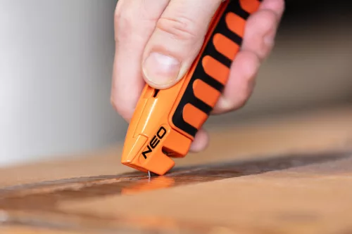 Neo Tools Trapézpengés kés, alu házas