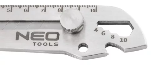 Neo Tools Multifunkciós kés 18mm-es törhető penge, 6az1-ben