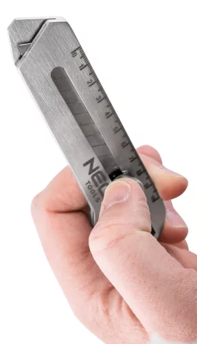 Neo Tools Multifunkciós kés 18mm-es törhető penge, 6az1-ben