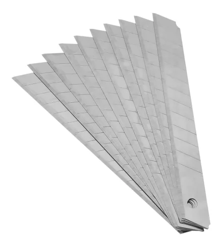 Neo Tools Törhető pengés kés készlet, 2db 9mm-es és 1db 18mm-es kés, 10db 18mm-es és 10db 9mm-es pótpenge