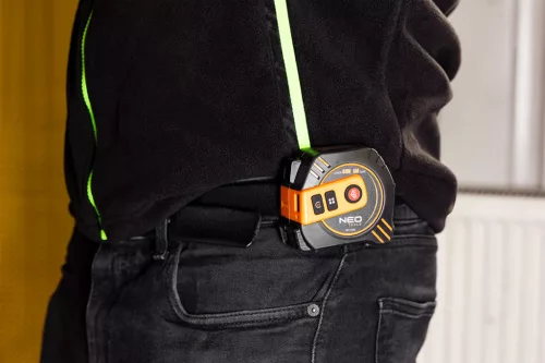 Neo Tools Lézeres távolságmérő beépített mérőszalaggal, hatótáv 40m, mérőszalag 19mmx5m, Li-Ion akkumulátor