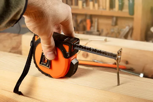 Neo Tools Mérőszalag, 5m/19mm, erősített rugós, acél, fekete szalag fehér nagyított skálával, mágneses, autostop+rögzítő