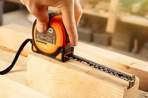 Neo Tools Mérőszalag, 5m/19mm, erősített rugós, acél, fekete szalag fehér nagyított skálával, mágneses, autostop+rögzítő