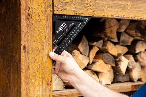 Neo Tools Talpas derékszög, alumínium, 45 fokos szárral, mérőskálával, 183mm